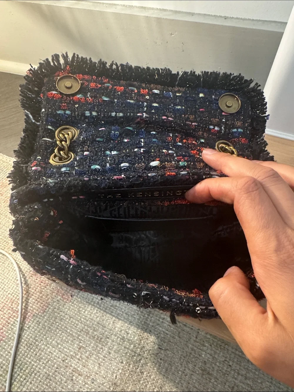 Kurt Geiger Chain Strap Tweed Shoulder Bag in Black Multi - Picture 4 of 5
